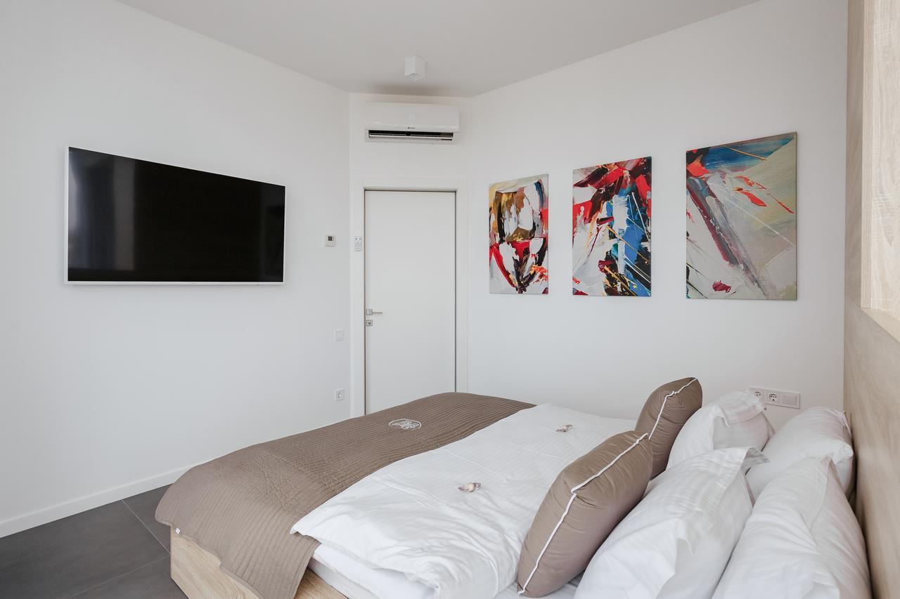 Royal Apartment Odessa Dış mekan fotoğraf