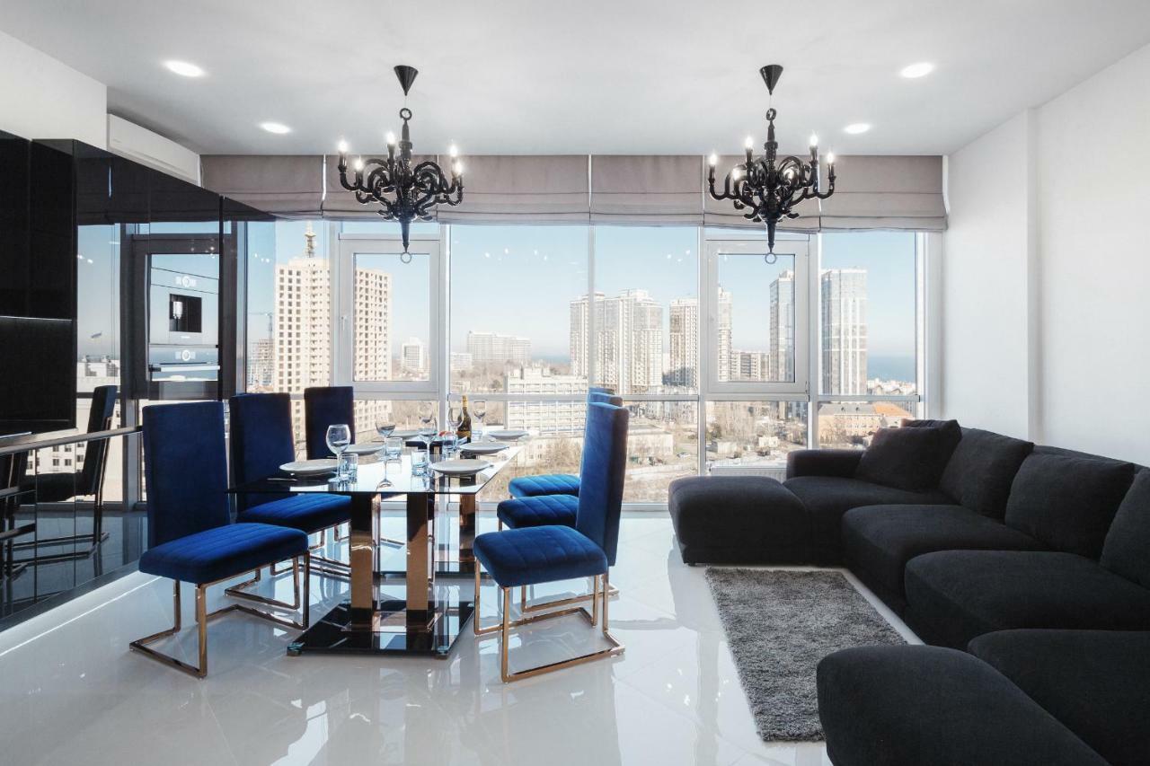 Royal Apartment Odessa Dış mekan fotoğraf